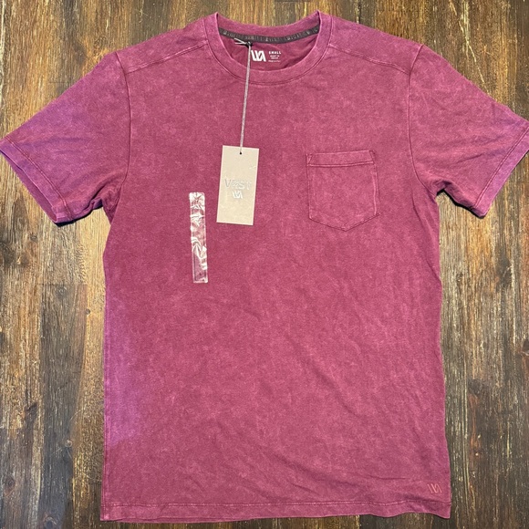 VRST Men's Burgundy vintage wash Short Sleeve Tee - Picture 1 of 2